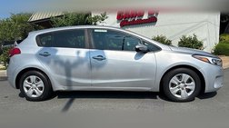 2017 Kia Forte5 LX