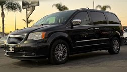 2014 Chrysler Town and Country Touring-L