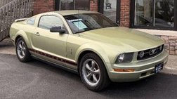2006 Ford Mustang V6 Coupe RWD