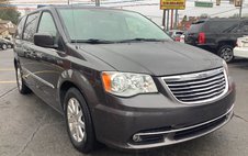2015 Chrysler Town and Country Touring