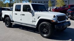 2024 Jeep Gladiator NightHawk