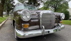 1966 Mercedes-Benz 230