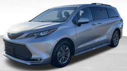 2024 Toyota Sienna XLE