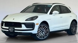 2025 Porsche Macan T