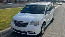 2014 Chrysler Town and Country Touring