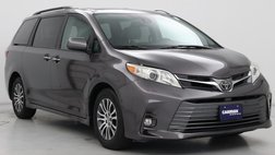 2018 Toyota Sienna XLE