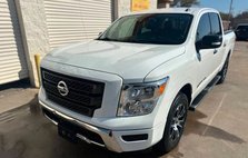 2020 Nissan Titan SV
