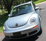 2009 Volkswagen New Beetle Base