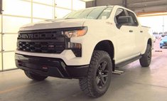 2022 Chevrolet Silverado 1500 Custom Trail Boss