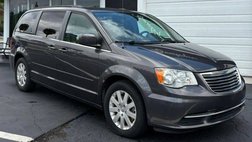 2015 Chrysler Town and Country LX