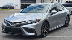 2023 Toyota Camry Hybrid SE