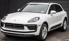 2025 Porsche Macan T