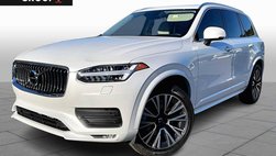 2021 Volvo XC90 T6 Momentum 6-Passenger