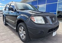 2011 Nissan Pathfinder Silver Edition