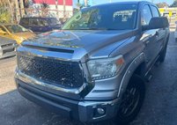 2017 Toyota Tundra SR5