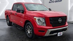 2024 Nissan Titan SV