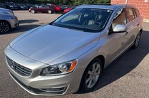 2016 Volvo V60 T5 Drive-E Premier