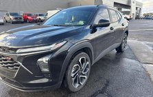 2025 Chevrolet Trax RS