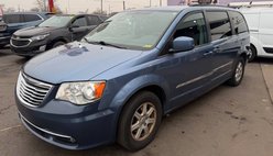 2012 Chrysler Town and Country Touring