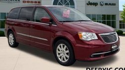 2016 Chrysler Town and Country Touring