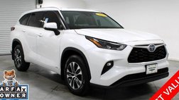 2022 Toyota Highlander Hybrid XLE