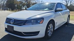 2014 Volkswagen Passat 1.8T S