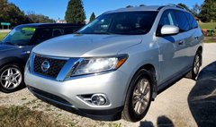 2015 Nissan Pathfinder SV