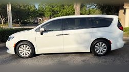 2021 Chrysler Voyager L