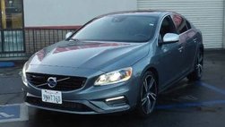 2017 Volvo S60 T6 R-Design Platinum
