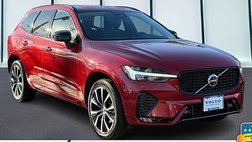 2023 Volvo XC60 B5 Plus Dark Theme
