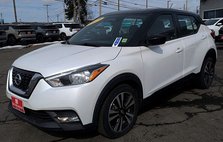 2019 Nissan Kicks SR