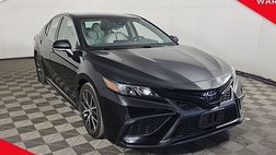 2022 Toyota Camry Hybrid SE