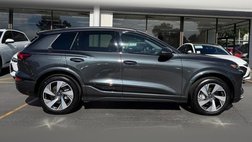 2025 Audi Q6 e-tron quattro Premium Plus