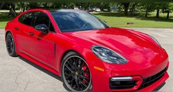 2022 Porsche Panamera GTS