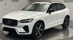 2022 Volvo XC60 B6 R-Design
