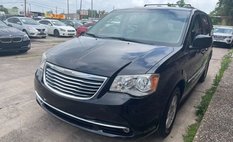 2012 Chrysler Town and Country Touring
