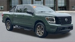 2024 Nissan Titan SV