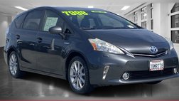 2013 Toyota Prius v Five