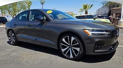 2022 Volvo S60 B5 Momentum