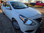 2019 Nissan Versa SV