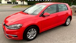 2018 Volkswagen Golf TSI S
