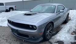 2015 Dodge Challenger R/T Scat Pack Shaker