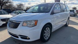 2014 Chrysler Town and Country Touring