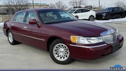 1999 Lincoln Town Car Signature