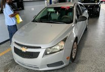 2013 Chevrolet Cruze LS Auto