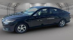 2023 Hyundai Elantra SE