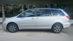2004 Toyota Sienna CE