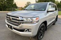 2017 Toyota Land Cruiser Base