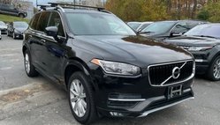2016 Volvo XC90 T6 Momentum