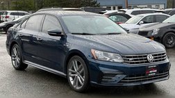 2018 Volkswagen Passat R-Line